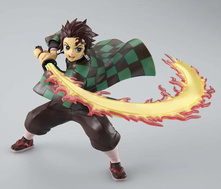 Bandai Demon Slayer Kimetsu no Yaiba Tanjiro Kamado (Hinokami Kagura Ver.) Model Kit