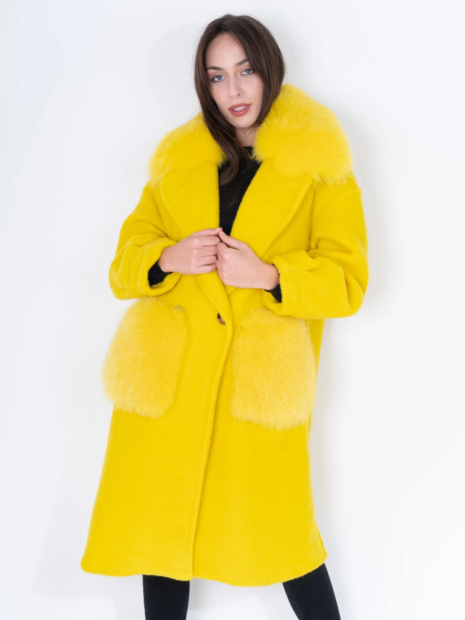 Coat Pockets and neck in yellow fox