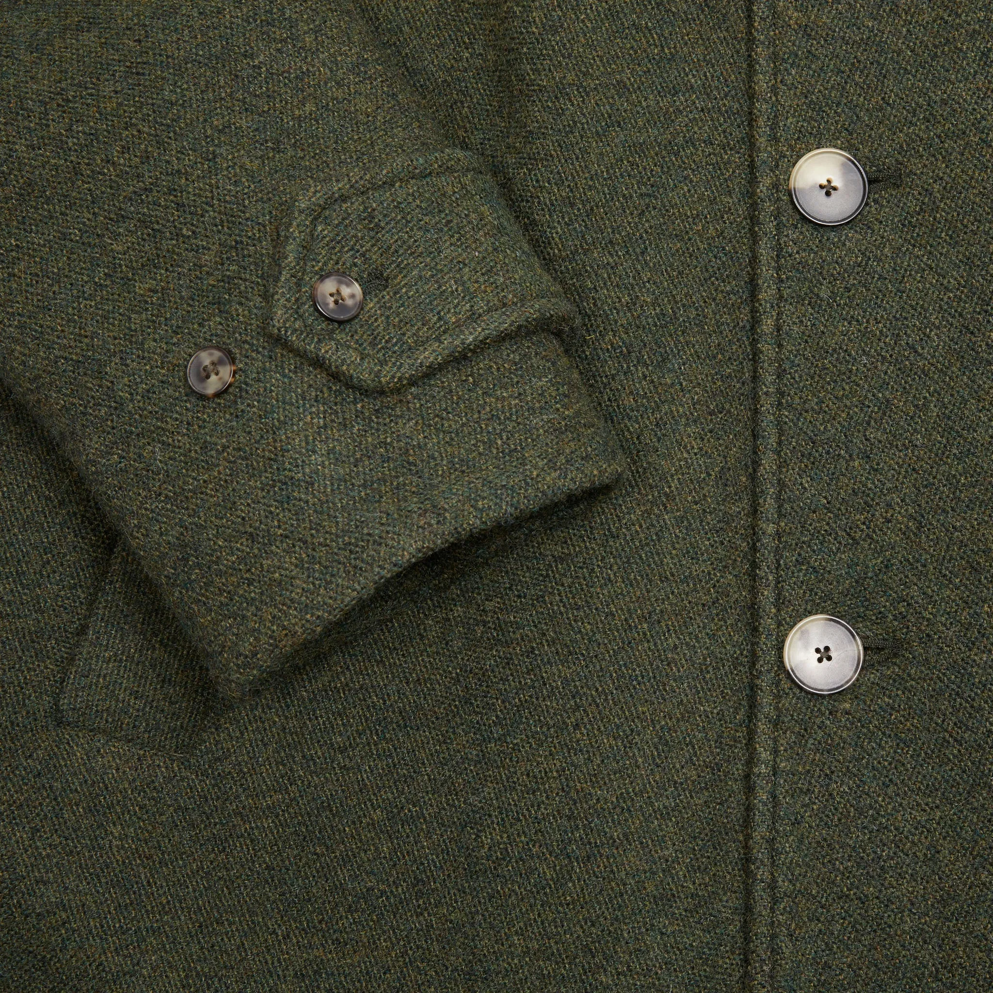 De Bonne Facture Overcoat in Moss Green