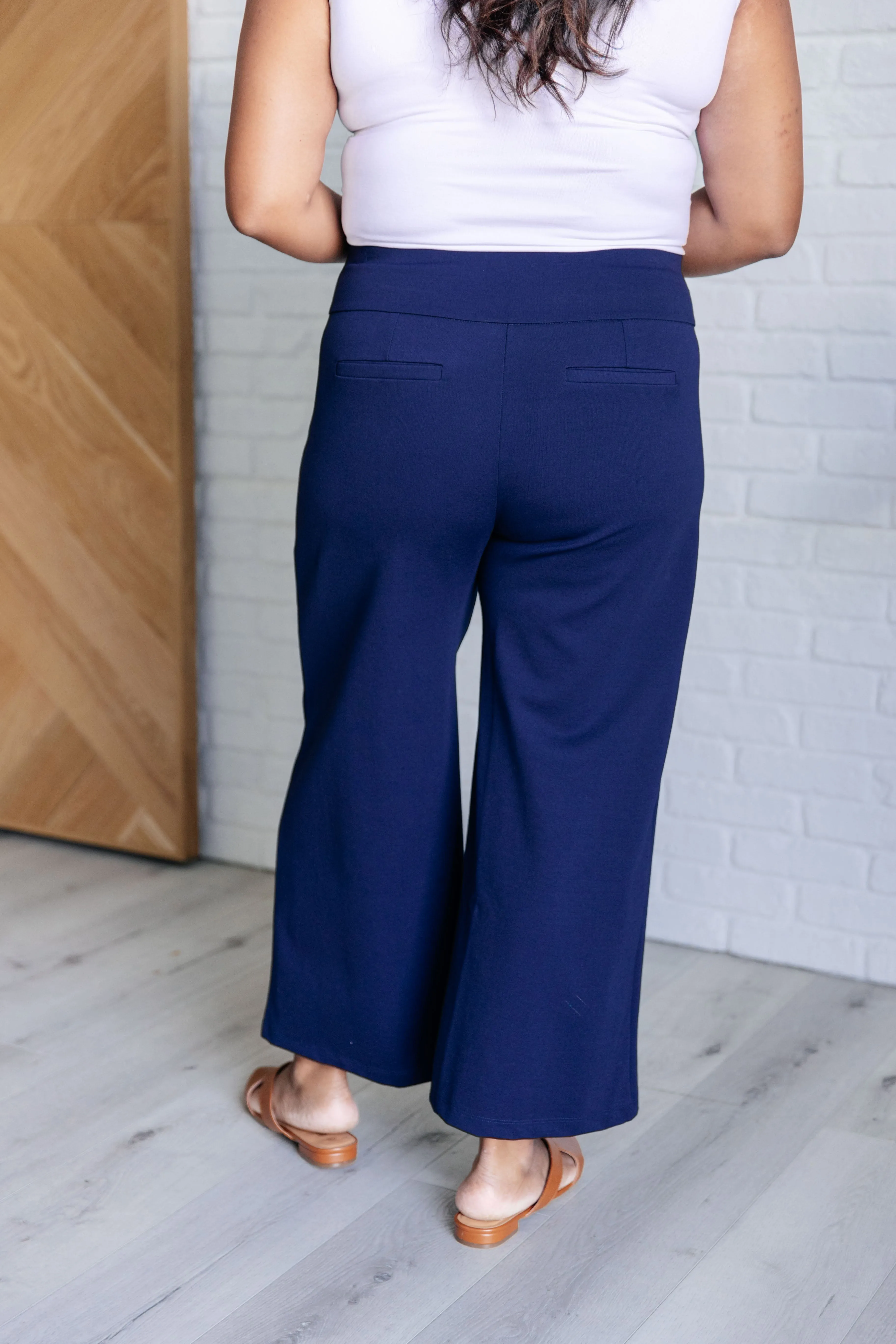 Magic Wide Leg Crop Pants in Navy - 10/10