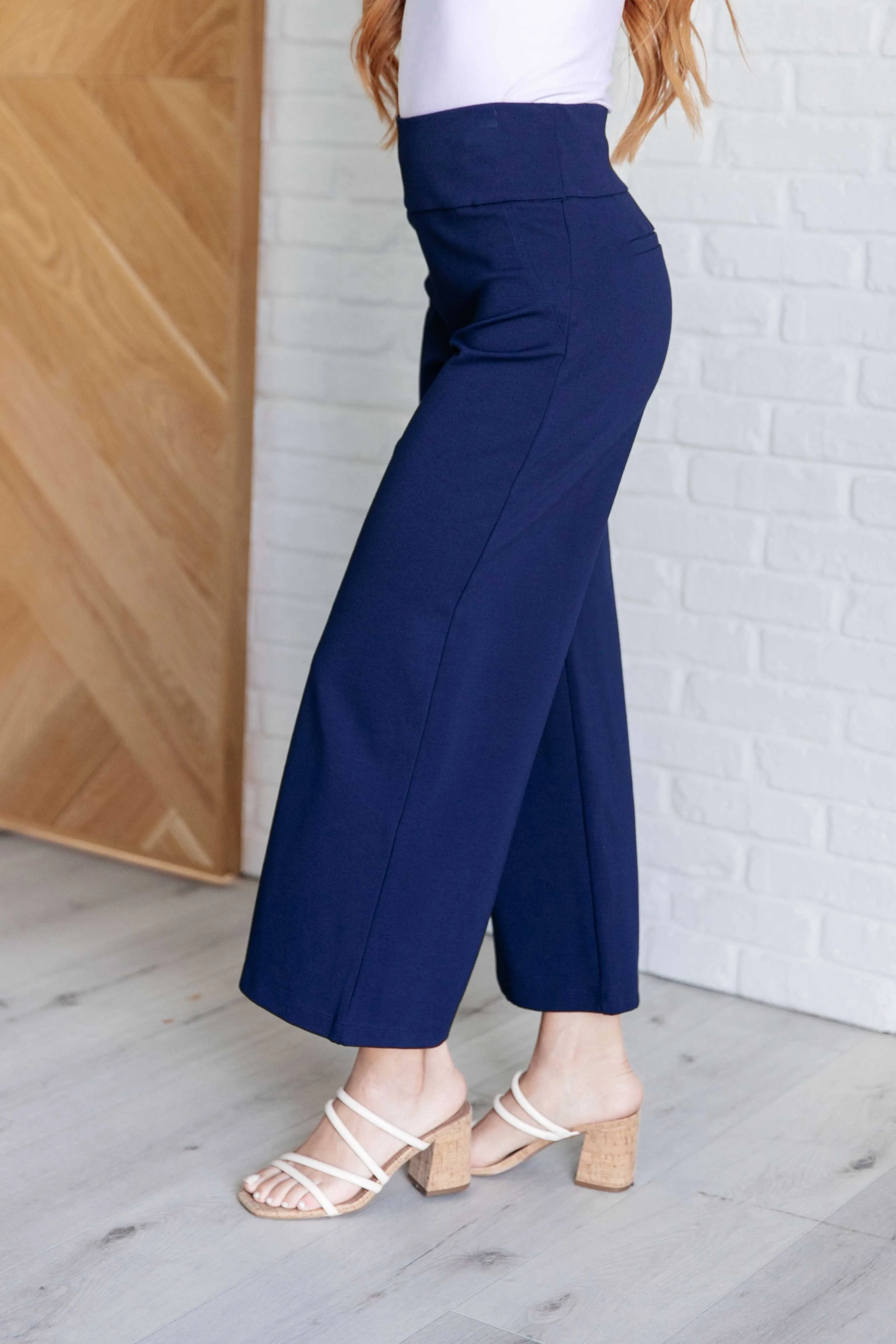 Magic Wide Leg Crop Pants in Navy - 10/10