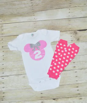 minnie mouse Cake smash, girl first birthday outfit,minnie mouse smash cake, pink and white polka dot leg warmers, Baby girl cake smash