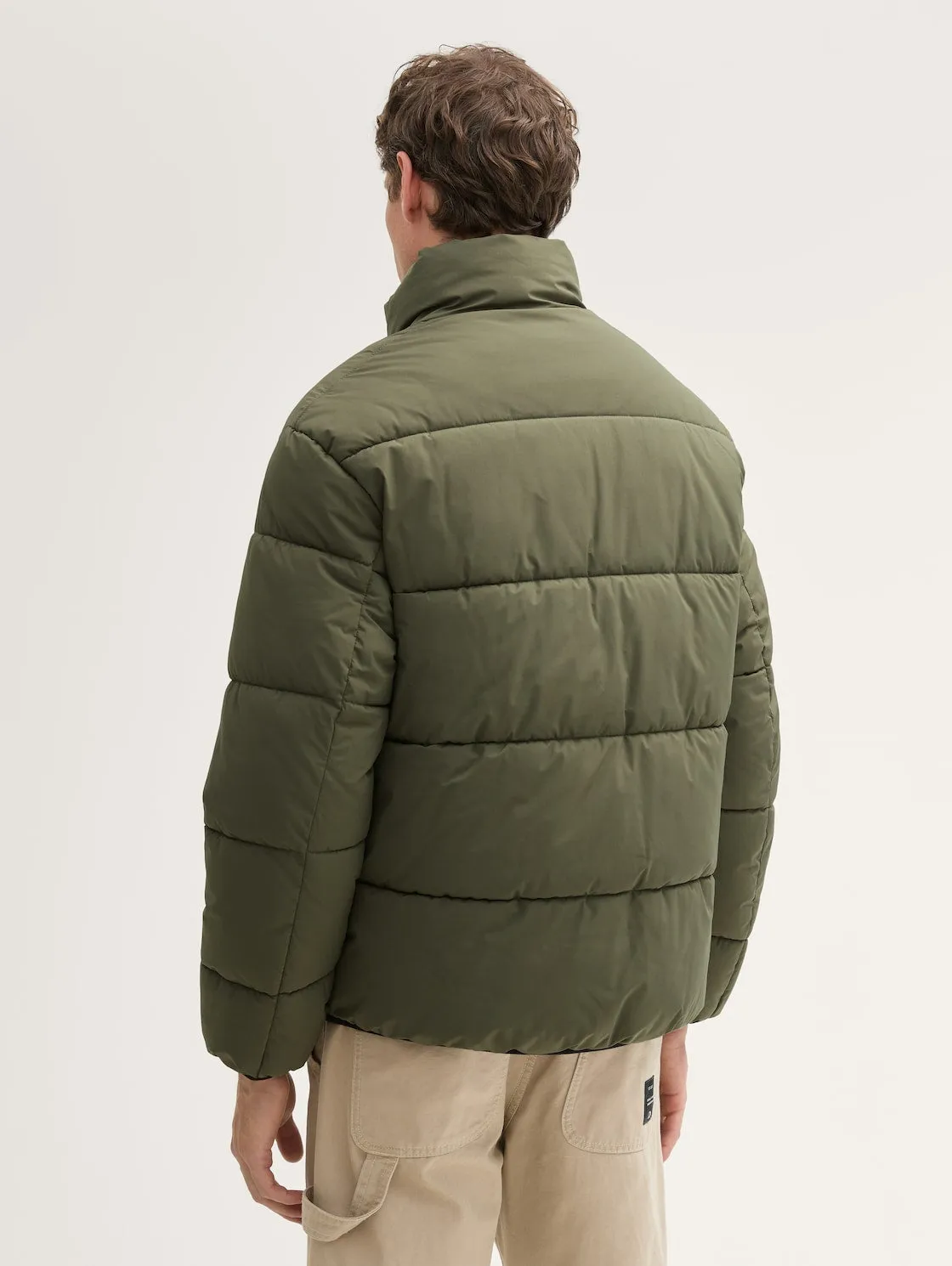 STAND-UP PUFFER JACKET