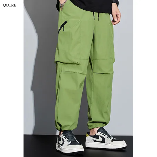 Street Style Loose Fit Bellows Pocket Wide Leg Cargo Pants