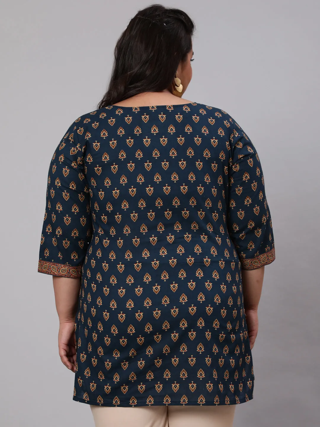 Women Plus Size Navy Blue Tunic With Three Quarter Sleeves